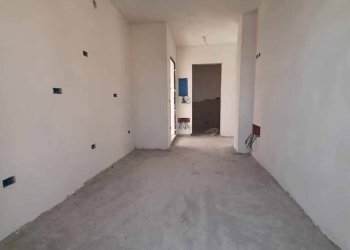 Foto 11 - Appartamento via Monte Nero
 
10, Cecina - foto 11