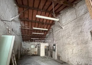 Foto 2 - Warehouse via Aurelia sud, Viareggio - photo 2