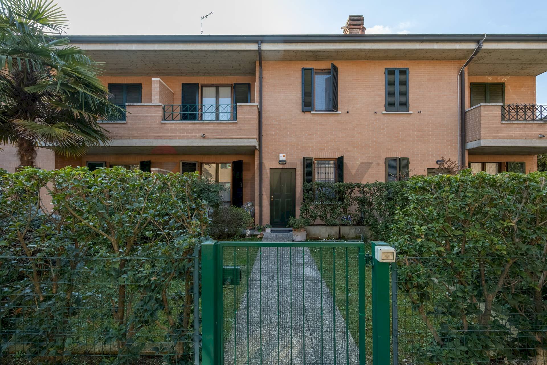 Casa all\'aperto - Villa a Schiera via dei bersaglieri
 
19, Brembate - foto 1