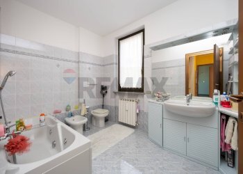 Bagno - Villa a Schiera via dei bersaglieri
 
19, Brembate - foto 12