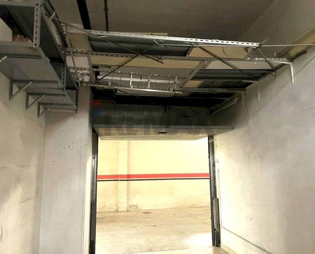 Parcheggio - Box Via Jugoslavia
 
10, Trani - photo 3