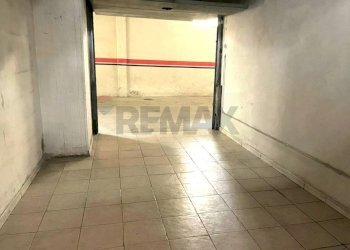 Parcheggio - Box Via Jugoslavia
 
10, Trani - photo 10