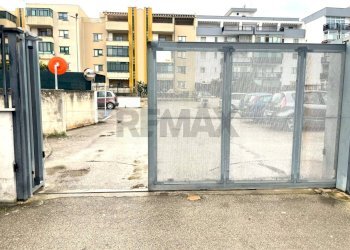 Edificio all\'aperto - Box Via Jugoslavia
 
10, Trani - photo 11