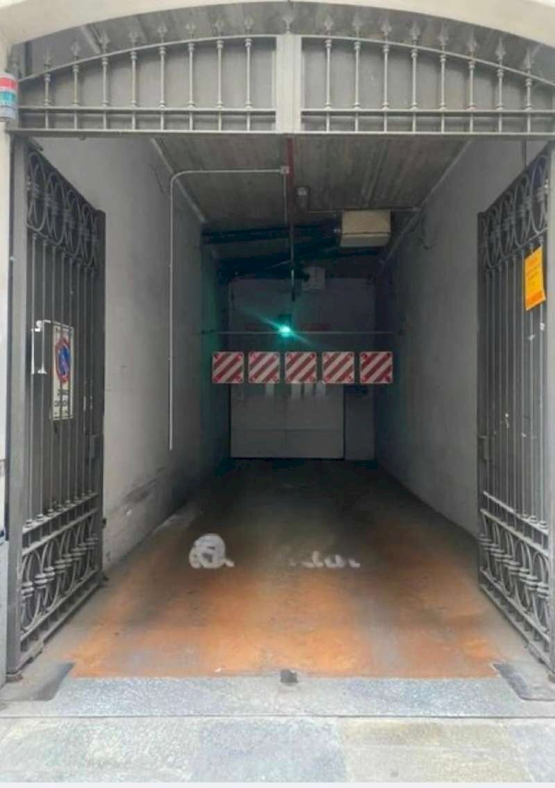 3 - Auto Silos via Bellezia, 5, Torino (zona Centro) - foto 1