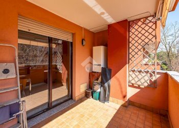 Three-room apartment Via Volta, Rescaldina - photo 11