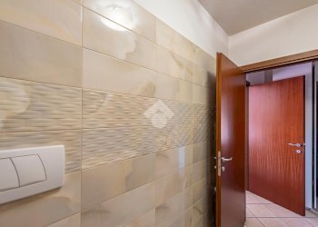 Three-room apartment Via Volta, Rescaldina - photo 23