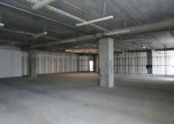 IMG_9029.JPG - Laboratorio VIA LUIGI EINUDI, Civitanova Marche - foto 1