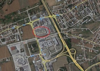 Centro commerciale vista aerea.jpg - Laboratorio VIA LUIGI EINUDI, Civitanova Marche - foto 12