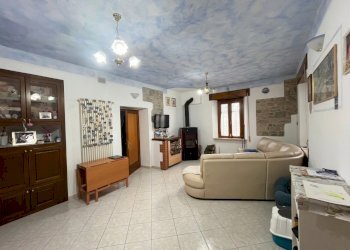 Gemini_Generated_Image_89cyuz89cyuz89cy.png - Villa Via Molino Schieti 22, Pennabilli - photo 11