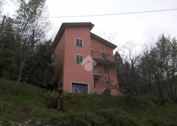 Casa indipendente Localita' Perlezzi Basso, Borzonasca - foto 1