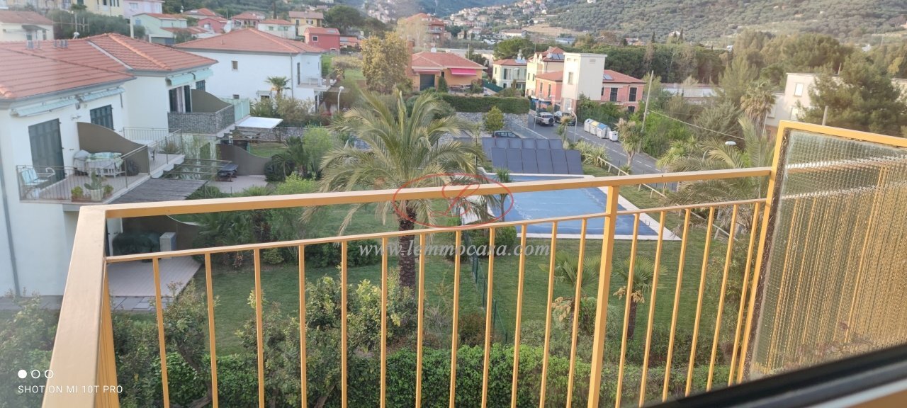 vista - Two-room apartment Via Diano San Pietro, Diano Castello - photo 1