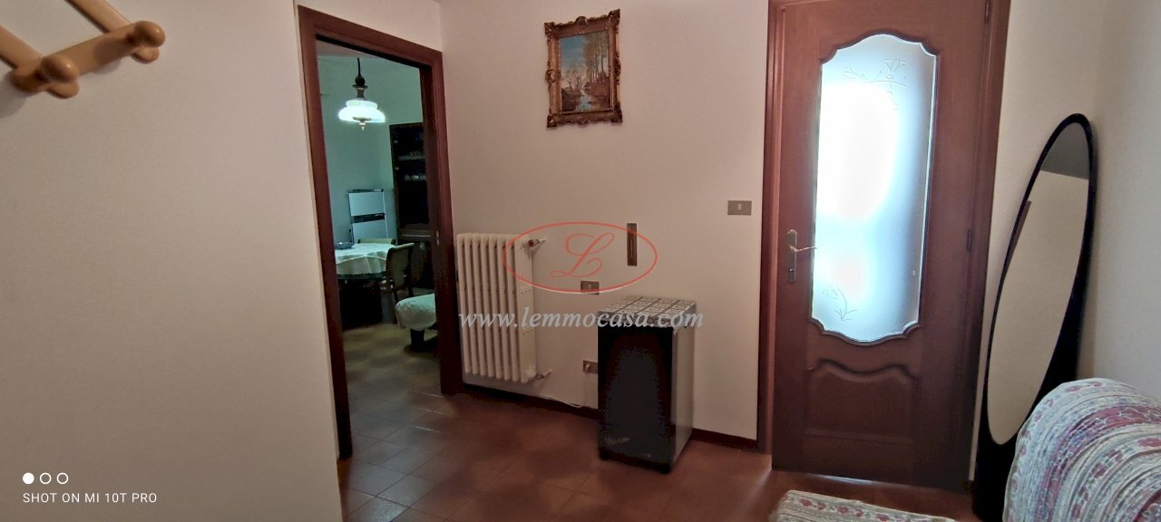 ingresso - Two-room apartment Via Diano San Pietro, Diano Castello - photo 3