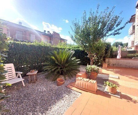 giardino - Quadrilocale Via della Quercia, Vaiano - foto 2