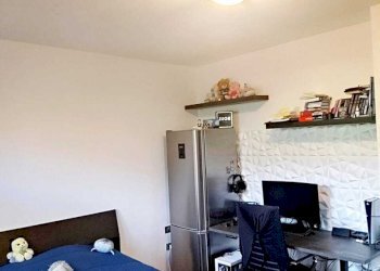 camera da letto - Quadrilocale Via della Quercia, Vaiano - foto 19