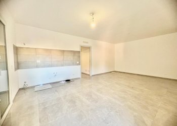 6.jpeg - Trilocale Viale Roma 74, Guidonia Montecelio - foto 6