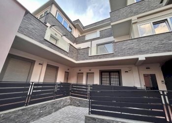 WhatsApp Image 2025-10-14 at 17.56.19 (1).jpeg - Trilocale Viale Roma 74, Guidonia Montecelio - foto 23