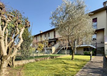 IMG_5390.jpg - Villa a Schiera Via Benvenuto Cellini, Brescia - foto 1