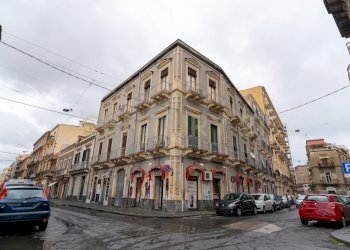 Bottega Odierno (1).jpg - Appartamento Via Francesco Crispi 200, Catania - foto 1