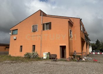 IMG_5666.JPG - Appartamento Strada Ostigliese 190, Roncoferraro - foto 1