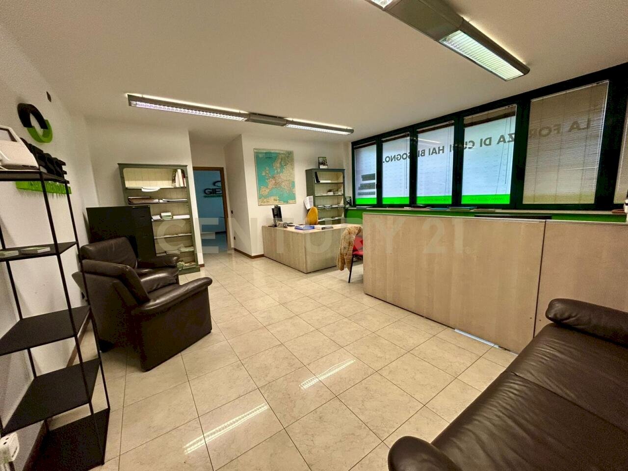 02.jpg - Ufficio Via Marco Minghetti 16, San Bonifacio - foto 2