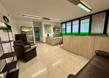 02.jpg - Ufficio Via Marco Minghetti 16, San Bonifacio - foto 2