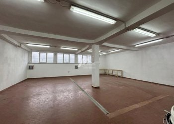 IMG-20250414-WA0003_risultato.jpg - Laboratorio via carabioli, Cellatica - foto 1