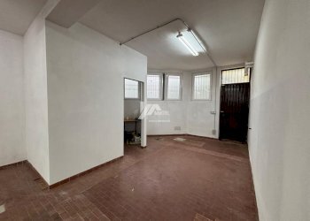 IMG-20250414-WA0002_risultato.jpg - Laboratorio via carabioli, Cellatica - foto 4