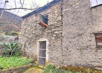 INGRESSO NORD OVEST.jpg - Magazzino Frazione Capreno, Sori - foto 8