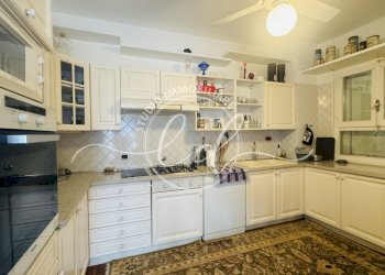 IMG_4857.JPG - Attico Seravezza - foto 8