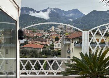 PHOTO-2026-03-12-13-14-44 2.jpg - Attico Seravezza - foto 23