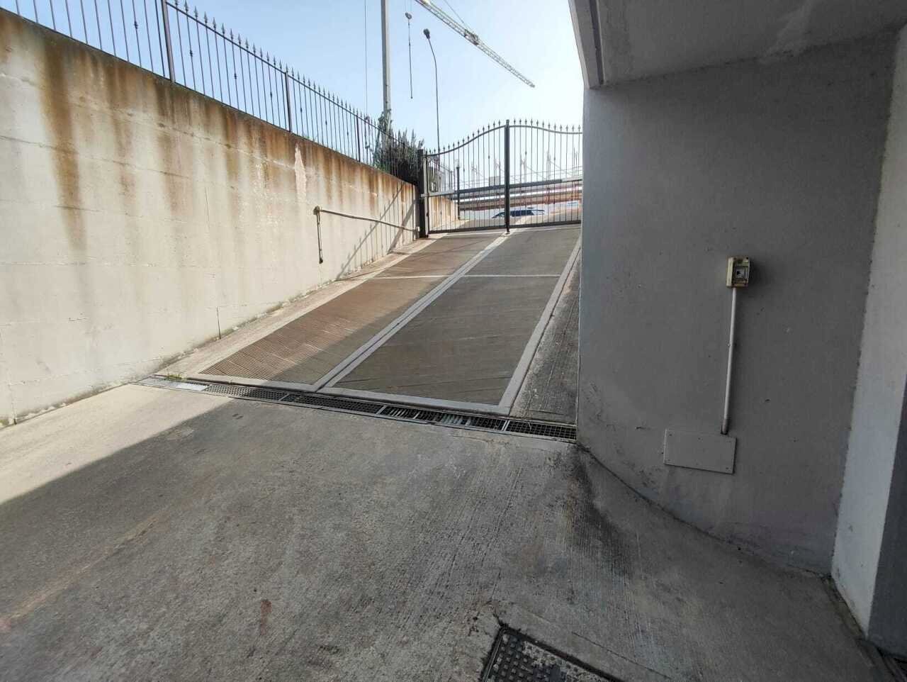 653711446_1500003645239567_6323027046982303525_n.j - Box Via Delle Gardenie 7, Tivoli - photo 2