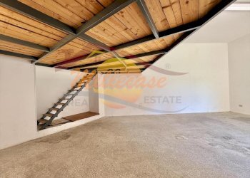 62ca5bb1-9089-4781-a2a2-1c51fab39a8f.jpeg - Box Viale Tica, Siracusa - photo 4