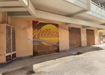 86e50ce1-6f90-4364-a094-e1381bbbfb12.jpeg - Box Viale Tica, Siracusa - photo 5