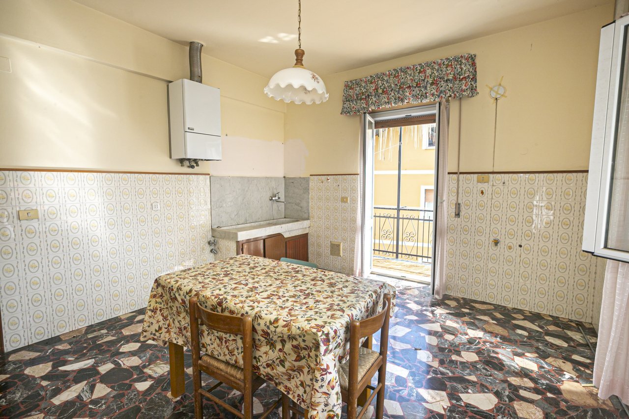 CUCINA (2).jpg - Appartamento via Brodolini 13, Sant'Olcese - foto 3