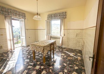 CUCINA.jpg - Appartamento via Brodolini 13, Sant'Olcese - foto 5