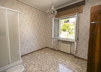 CAMERA 3.jpg - Appartamento via Brodolini 13, Sant'Olcese - foto 20