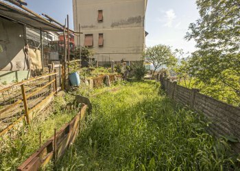 GIARDINO DI PROPRIETA\' (4).jpg - Appartamento via Brodolini 13, Sant'Olcese - foto 29