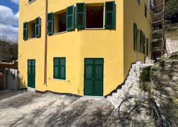 Cortile - Four-room apartment Via Comorga Rivarola, Carasco - photo 3