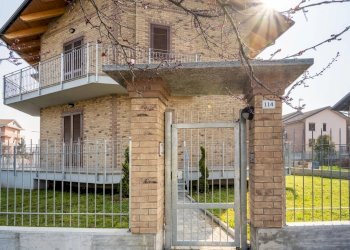 Villa a Schiera Volpiano - foto 1
