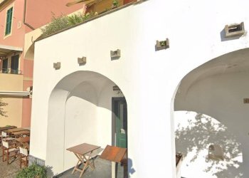 Commercial Premises Celle Ligure - photo 3
