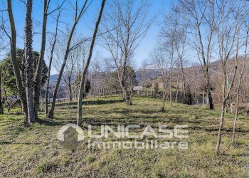 Giardino - Casa indipendente Via Crosa, Bagnolo Piemonte - foto 6