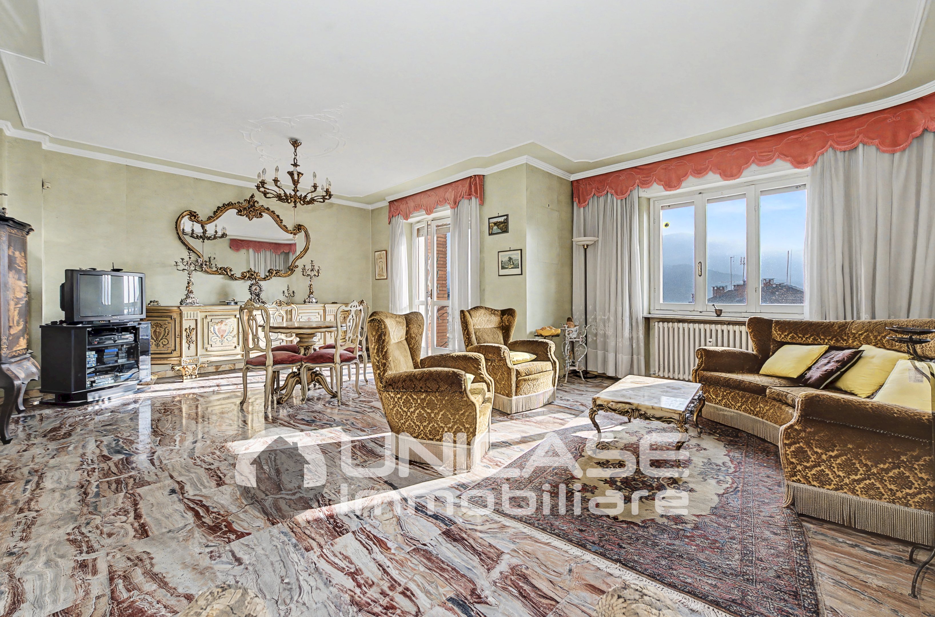 Salone - Appartamento Piazza Vittorio Veneto, 44, Paesana - foto 1