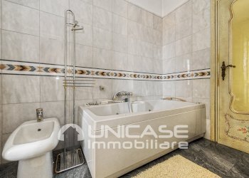 Bagno - Appartamento Piazza Vittorio Veneto, 44, Paesana - foto 27