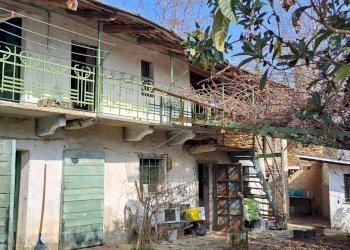 Casale Via Olmetto, 212, Bagnolo Piemonte - foto 1