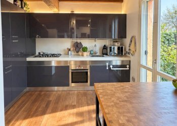 Porzione di casa Modena - foto 4