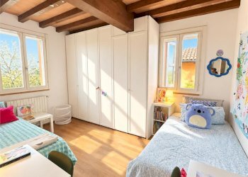 Porzione di casa Modena - foto 7