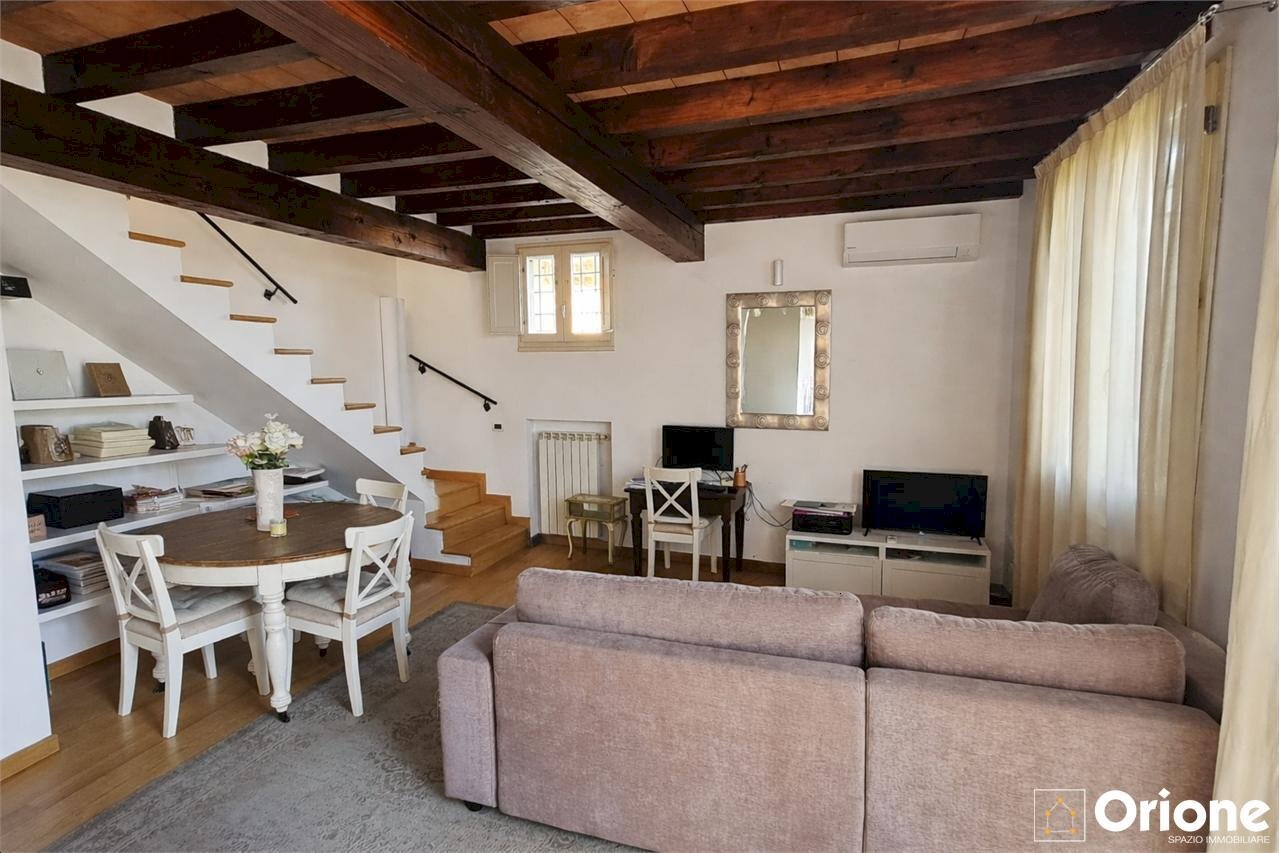 Three-room apartment Modena - photo 2