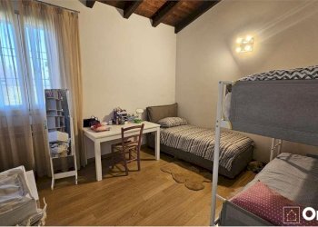 Three-room apartment Modena - photo 10