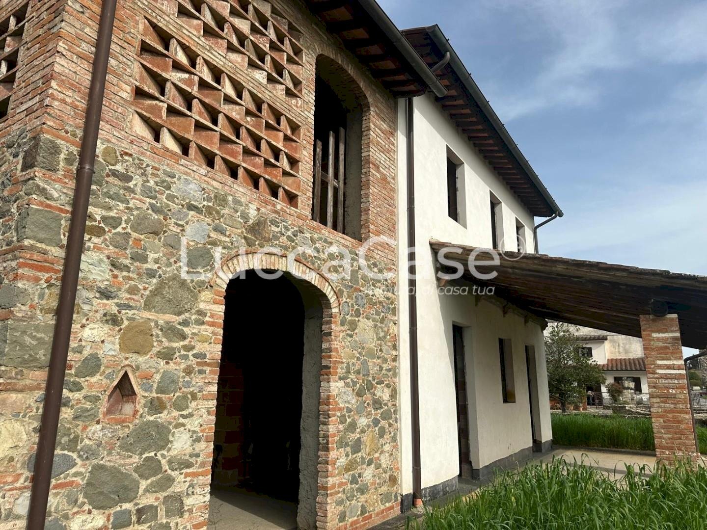 Independent house Camigliano - photo 2