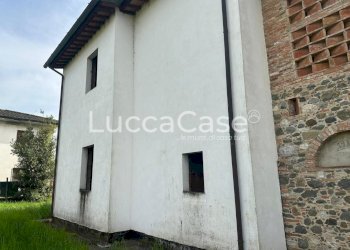 Independent house Camigliano - photo 4